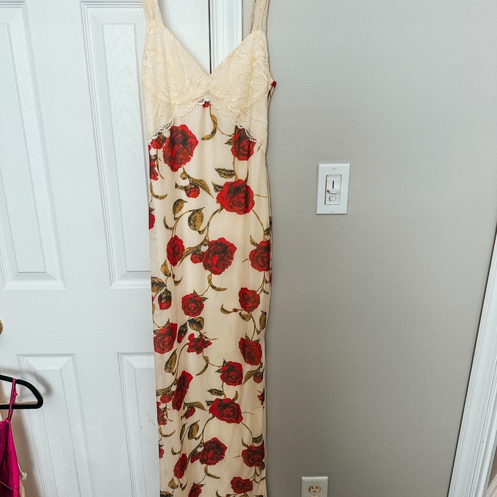 12th Tribe Cream and Red Floral Midi Dress